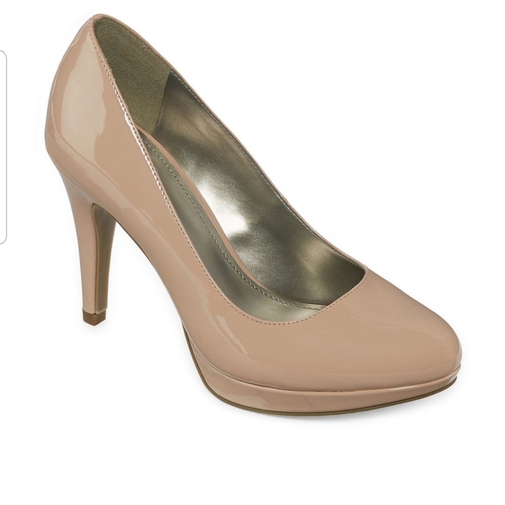 Tan / Taupe Patent Staletto Heel Pumps
